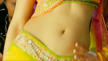 saree navel and bouncing boobs very hot   moaning edit for masturbating